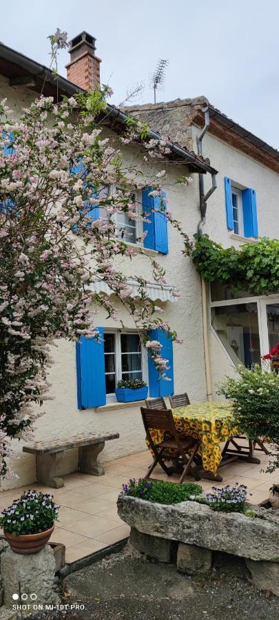 Maison Du Bois Saint-Antoine  Luaran gambar